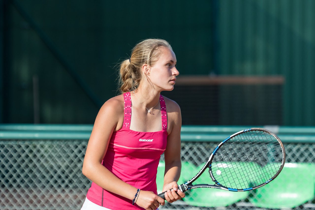 Lilly Düffert 1811 - BL2 TC RW Wahlstedt - Rochusclub Dsseldorf : Ergebnis: 3:6  u. TC RW Wahlstedt 2 - Bremerhavener TV : Ergebnis: